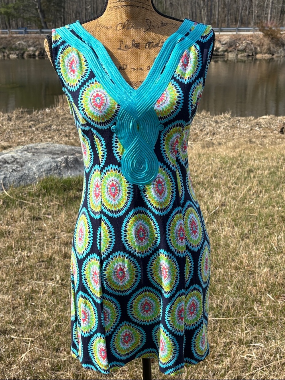 crown & ivy Dress geometric print and teal embroidery detailing Size XS EUC